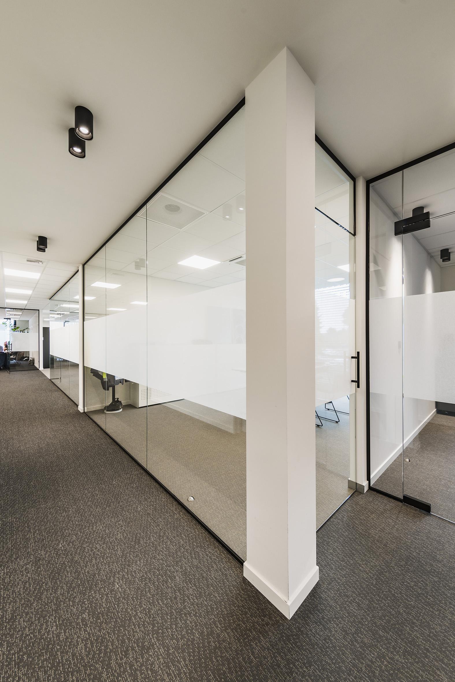 Ellimetal Group Ceyssens