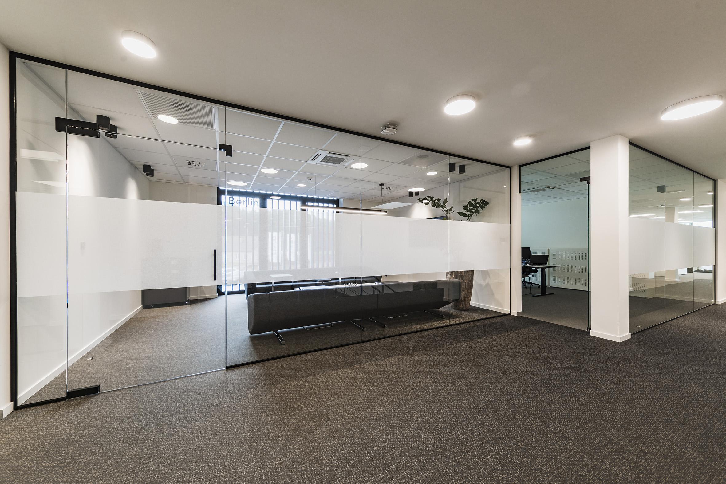 Ellimetal Group Ceyssens