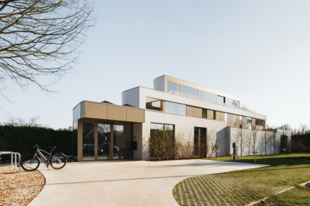 bronze aluminium ramen